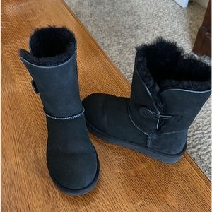 Bailey Button II UGG boots